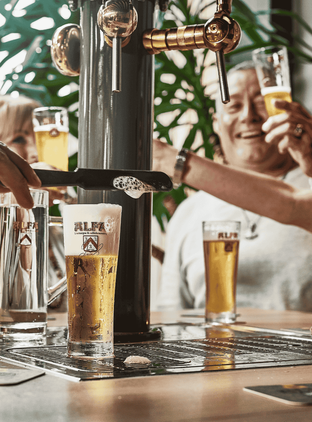 Zelf bier tappen taptafel eeterij tapperij alfa brouwerijcafé
