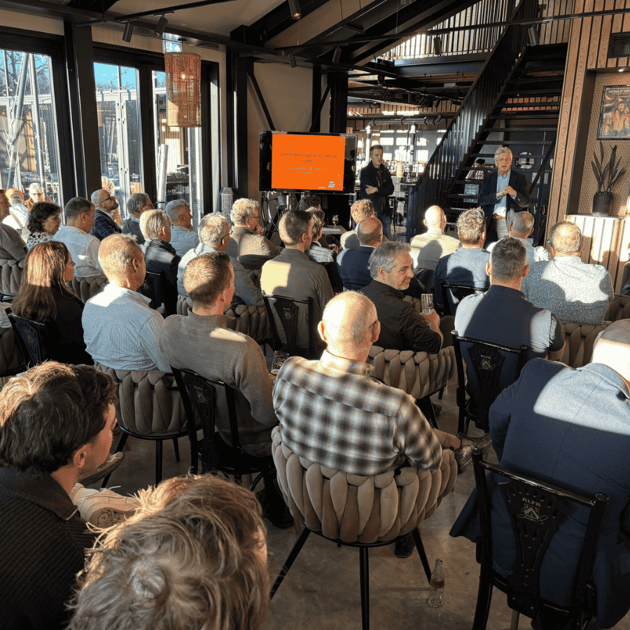 Presentatie in het restaurant café begane grond Alfa Brouwerijcafé